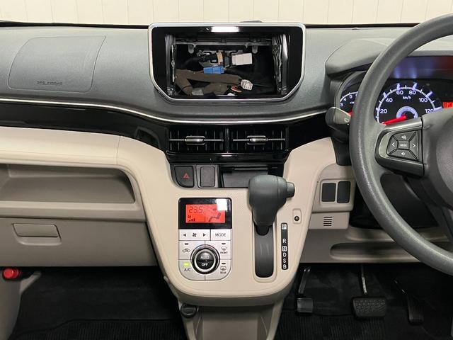 ムーヴX SAIIIステアリングスイッチ Bカメラ オートエアコン Pスタート 運転席シートヒーター アイドリングストップ 横滑り防止機能 誤発進抑制機能 オートハイビーム 光軸調整ダイヤル 電動格納ミラー キーフリー(神奈川県)の中古車
