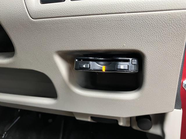 ムーヴX SAIIIステアリングスイッチ Bカメラ オートエアコン Pスタート 運転席シートヒーター アイドリングストップ 横滑り防止機能 誤発進抑制機能 オートハイビーム 光軸調整ダイヤル 電動格納ミラー キーフリー(神奈川県)の中古車
