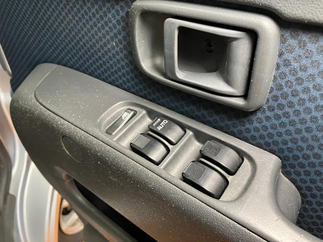 ハイゼットカーゴクルーズ５段マニュアルシフト　両側スライドドア　ＣＤチューナー　エアコン　ＥＴＣ　光軸調整ダイヤル　電動格納ミラー　パワーウインドウ　キーレス（神奈川県）の中古車