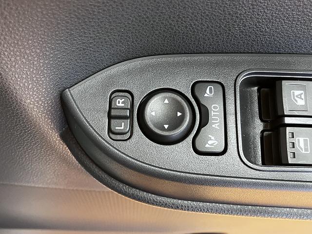 タントＸサポカーＳワイド適合　ミラクルオープンドア　片側オートスライドドア　電動パーキングブレーキ　Ｐスタート　コーナーセンサー　シートヒーター　ステアリングスイッチ　キーフリー（神奈川県）の中古車