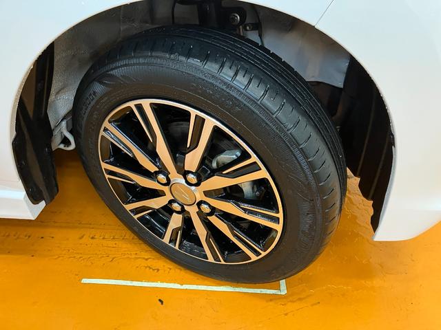 ムーヴカスタム　ＸリミテッドII　ＳＡIII　カーナビ　ＵＳＢサポカーＳワイド適合　パノラマモニター対応　ステアリングスイッチ　ＵＳＢ接続端子　Ｐスタート　運転席シートヒーター　アイドリングストップ　横滑り防止機能　誤発進抑制機能　オートハイビーム　　キーフリー（神奈川県）の中古車