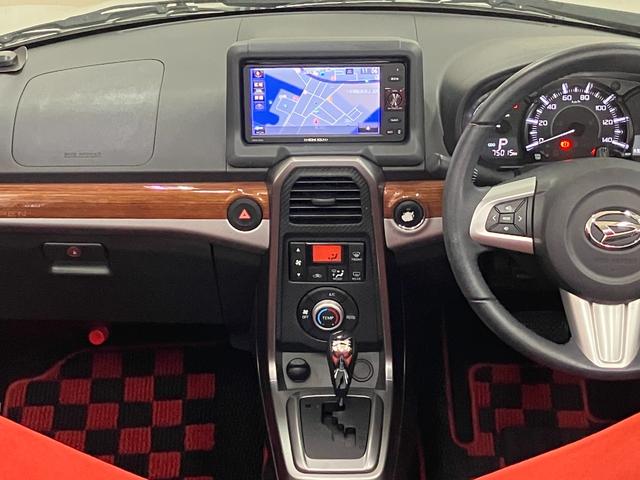 コペンローブ　オープンカー　カーナビ　ＥＴＣオープンカー　二人乗　アクティブトップ　Ｂカメラ　シートヒーター　Ｐスタート　ステアリングスイッチ　オートエアコン　ＥＴＣ　レカロ製スポーツシート　キーフリー（神奈川県）の中古車