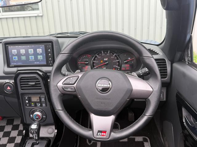 コペンＧＲ　スポーツオープンカー　二人乗　アクティブトップ　ｍｏｍｏ製ステアリングホイール　レカロ製スポーツシート　ＢＢＳ製アルミホイール　シートヒーター　ステアリングスイッチ　Ｐスタート　純正カーナビ　キーフリー（神奈川県）の中古車