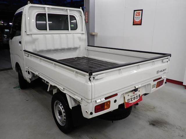 ハイゼットトラックスタンダードＳＡIIIｔ衝突被害軽減ブレーキ　横滑り防止装置　パートタイム４ＷＤ　５速ＭＴ車　純正オーディオ　バイザー　マット　フロアマット　ゲートプロテクター　スペアタイヤ　エアコン　手動式ウィンドウ　マニュアルレベリング（岐阜県）の中古車