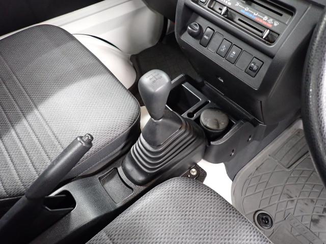 ハイゼットトラックスタンダードＳＡIIIｔ衝突被害軽減ブレーキ　横滑り防止装置　パートタイム４ＷＤ　５速ＭＴ車　純正オーディオ　バイザー　マット　フロアマット　ゲートプロテクター　スペアタイヤ　エアコン　手動式ウィンドウ　マニュアルレベリング（岐阜県）の中古車