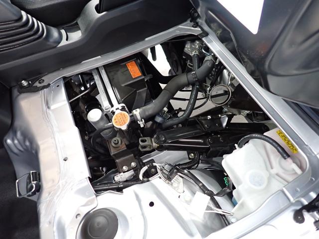 ハイゼットトラックスタンダード衝突被害軽減ブレーキ　横滑り防止装置　アイドリングストップ　パートタイム４ＷＤ　エアコン　エアバッグ　手動式ウィンドウ　純正オーディオ　バイザー　マット　５速ＭＴ車　スペアタイヤ　マニュアルレベリング（岐阜県）の中古車