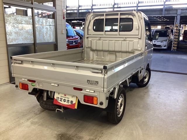 キャリイトラックＫＣエアコン・パワステエアコン　パワステ　ラジオ　４ＷＤ　マット　バイザー（岐阜県）の中古車