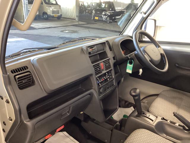 キャリイトラックＫＣエアコン・パワステエアコン　パワステ　ラジオ　４ＷＤ　マット　バイザー（岐阜県）の中古車