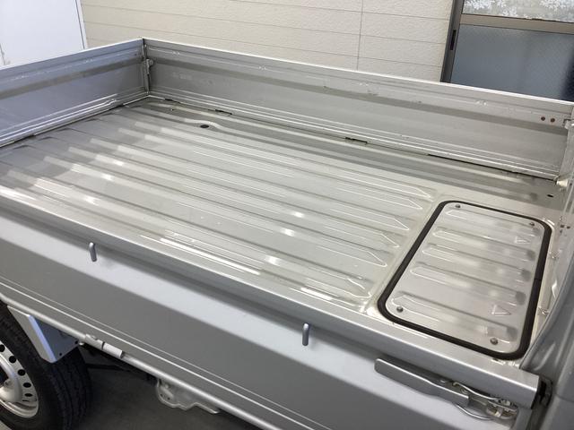 キャリイトラックＫＣエアコン・パワステエアコン　パワステ　ラジオ　４ＷＤ　マット　バイザー（岐阜県）の中古車