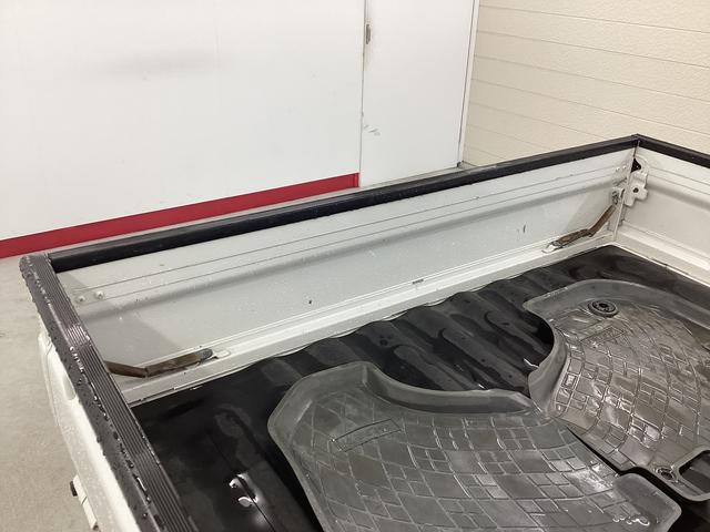 ハイゼットトラックＥＸＴ４ＷＤ　ＡＴ　キーレス　マット　バイザー　荷台作業灯　社外前後ドラレコ　社外アルミ（岐阜県）の中古車