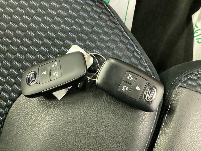 タントカスタムＲＳ衝突被害軽減ブレーキ　横滑り防止装置　ターボ　４ＷＤ　オートマチックハイビーム　アイドリングストップ　ステアリングスイッチ　オートライト　キーフリーシステム　オートエアコン　ナビ　ドラレコ　ＥＴＣ（岐阜県）の中古車