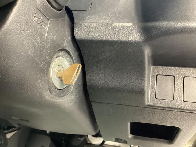 ハイゼットトラックスタンダードＳＡIIIｔ衝突被害軽減ブレーキ　横滑り防止装置　２ＷＤ　オートライト　ＬＥＤヘッドライト　エアコン　パワステ　マット（岐阜県）の中古車