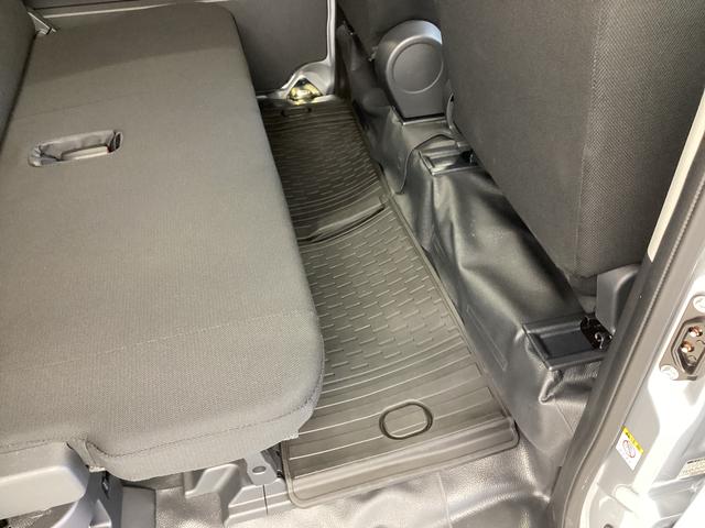 ハイゼットカーゴＤＸ衝突被害軽減ブレーキ　横滑り防止装置　４ＷＤ　オートマチックハイビーム　アイドリングストップ　オートライト　キーレス　ラジオ　エアコン　マット（岐阜県）の中古車