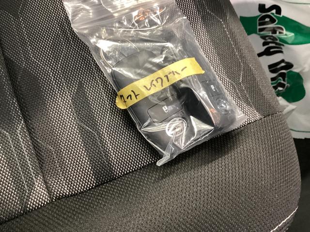 タフトＧ　クロムベンチャー衝突被害軽減ブレーキ　横滑り防止装置　パノラマカメラ　オートマチックハイビーム　アイドリングストップ　ステアリングスイッチ　オートライト　キーフリーシステム　オートエアコン（岐阜県）の中古車