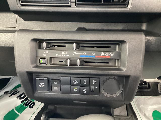 ハイゼットトラックスタンダード衝突被害軽減ブレーキ　横滑り防止装置　４ＷＤ　ＣＶＴ　オートマチックハイビーム　アイドリングストップ　オートライト　エアコン　パワステ　ラジオ　マット（岐阜県）の中古車