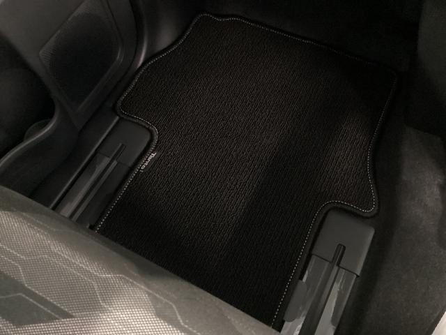 タントファンクロス衝突被害軽減ブレーキ　横滑り防止装置　パノラマカメラ　オートマチックハイビーム　アイドリングストップ　ステアリングスイッチ　オートライト　キーフリーシステム　オートエアコン（岐阜県）の中古車