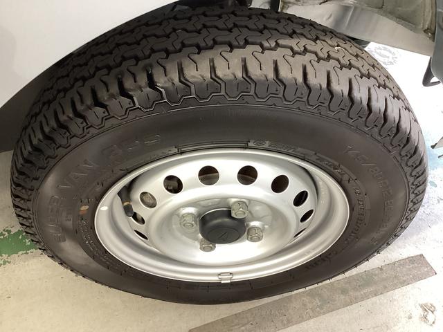 ハイゼットトラックスタンダード衝突被害軽減ブレーキ　横滑り防止装置　４ＷＤ　ＣＶＴ　オートマチックハイビーム　アイドリングストップ　オートライト　エアコン　パワステ　ラジオ　マット　バイザー（岐阜県）の中古車