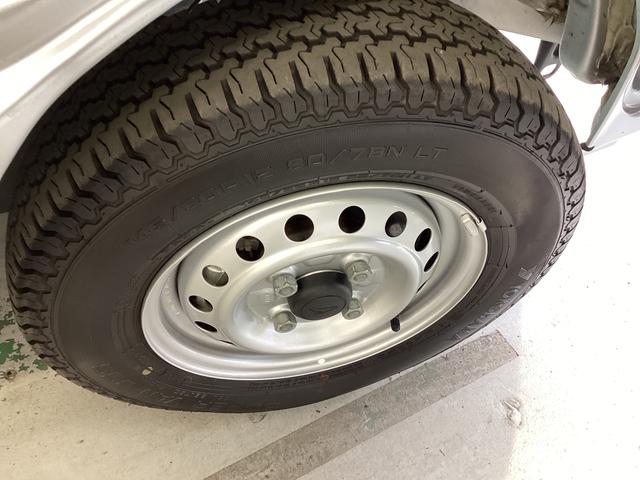 ハイゼットトラックジャンボエクストラ衝突被害軽減ブレーキ　横滑り防止装置　４ＷＤ　ＣＶＴ　エアコン　パワステ　オートハイビーム　アイドリングストップ　ＬＥＤオートライト　キーフリーシステム　マット（岐阜県）の中古車