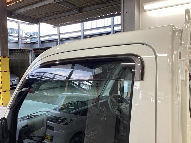 ハイゼットトラックスタンダード衝突被害軽減ブレーキ　横滑り防止装置　４ＷＤ　ＭＴ　エアコン　パワステ　ラジオ　オートハイビーム　アイドリングストップ　オートライト　マット　バイザー（岐阜県）の中古車