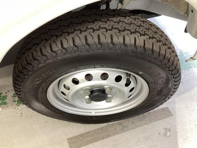 ハイゼットトラックスタンダード衝突被害軽減ブレーキ　横滑り防止装置　４ＷＤ　ＭＴ　エアコン　パワステ　ラジオ　オートハイビーム　アイドリングストップ　オートライト　マット　バイザー（岐阜県）の中古車