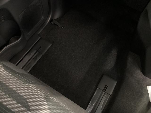 タントファンクロスターボ衝突被害軽減ブレーキ　横滑り防止装置　４ＷＤ　オートハイビーム　アイドリングストップ　ステアリングスイッチ　オートライト　キーフリーシステム　オートエアコン　パノラマカメラ（岐阜県）の中古車