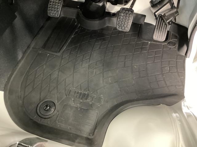 ハイゼットトラックスタンダード衝突被害軽減ブレーキ　横滑り防止装置　４ＷＤ　ＭＴ　エアコン　パワステ　ラジオ　オートハイビーム　アイドリングストップ　オートライト　マット　バイザー（岐阜県）の中古車