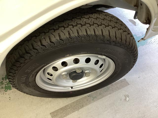 ハイゼットトラックスタンダード衝突被害軽減ブレーキ　横滑り防止装置　４ＷＤ　ＭＴ　エアコン　パワステ　ラジオ　オートハイビーム　アイドリングストップ　オートライト　マット　バイザー（岐阜県）の中古車