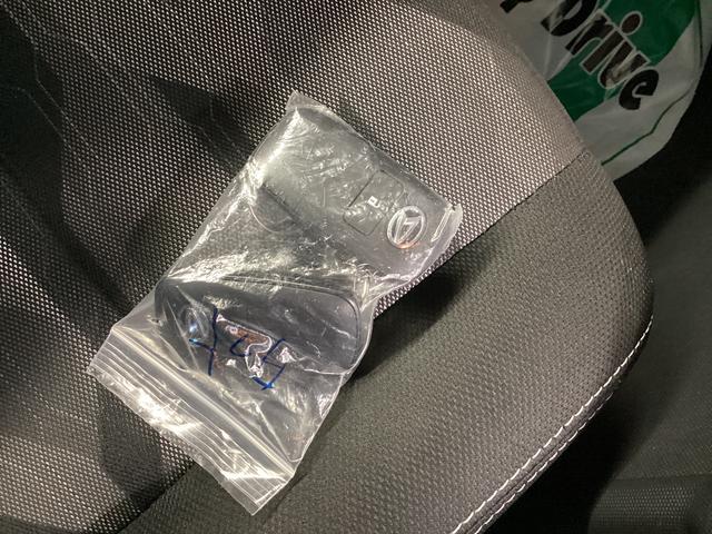 タフトＧターボ　ダーククロムベンチャー衝突被害軽減ブレーキ　横滑り防止装置　オートハイビーム　アイドリングストップ　ステアリングスイッチ　オートライト　キーフリーシステム　オートエアコン　パノラマカメラ　マット　バイザー（岐阜県）の中古車