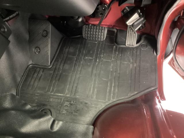 ハイゼットトラックジャンボエクストラ衝突被害軽減ブレーキ　横滑り防止装置　４ＷＤ　ＣＶＴ　エアコン　パワステ　ＣＤチューナー　オートハイビーム　アイドリングストップ　オートライト　マット（岐阜県）の中古車