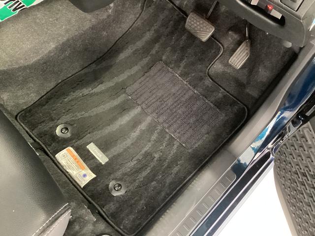 ムーヴカスタム　ＲＳ　ハイパーＳＡIII衝突被害軽減ブレーキ　横滑り防止装置　オートハイビーム　アイドリングストップ　ステアリングスイッチ　オートライト　キーフリーシステム　オートエアコン　ナビ　ドラレコ　ＥＴＣ　マット　バイザー（岐阜県）の中古車