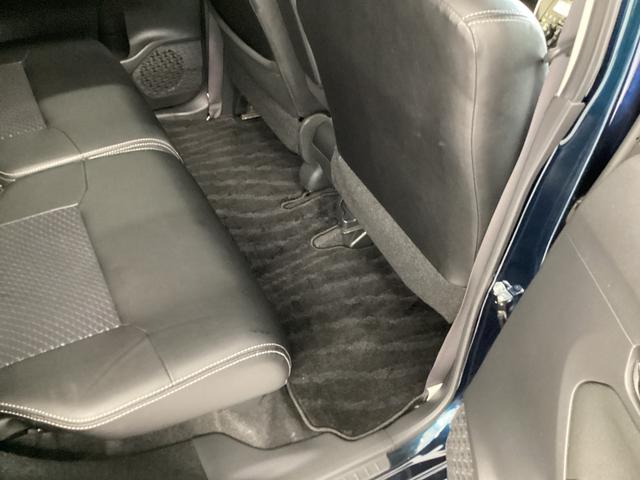 ムーヴカスタム　ＲＳ　ハイパーＳＡIII衝突被害軽減ブレーキ　横滑り防止装置　オートハイビーム　アイドリングストップ　ステアリングスイッチ　オートライト　キーフリーシステム　オートエアコン　ナビ　ドラレコ　ＥＴＣ　マット　バイザー（岐阜県）の中古車