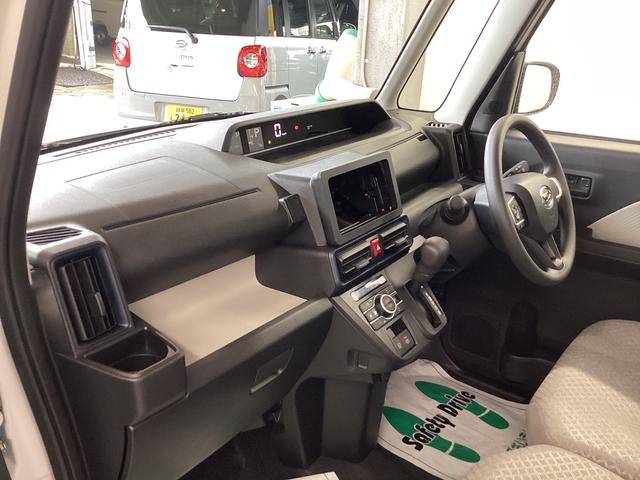 タントＸ衝突被害軽減ブレーキ　横滑り防止装置　オートハイビーム　アイドリングストップ　ステアリングスイッチ　オートライト　キーフリーシステム　オートエアコン（岐阜県）の中古車