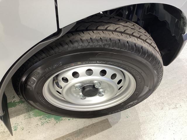 ハイゼットカーゴＤＸ衝突被害軽減ブレーキ　横滑り防止装置　４ＷＤ　ＣＶＴ　エアコン　パワステ　ラジオ　オートハイビーム　アイドリングストップ　オートライト（岐阜県）の中古車