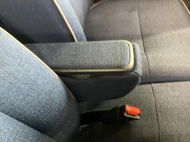 ムーヴキャンバスセオリーＧ衝突被害軽減ブレーキ　横滑り防止装置　４ＷＤ　オートハイビーム　アイドリングストップ　ステアリングスイッチ　オートライト　キーフリーシステム　オートエアコン　パノラマカメラ（岐阜県）の中古車