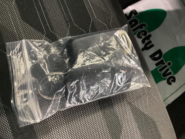 タフトＸ衝突被害軽減ブレーキ　横滑り防止装置　オートハイビーム　アイドリングストップ　ステアリングスイッチ　オートライト　キーフリーシステム　オートエアコン　マット　バイザー（岐阜県）の中古車