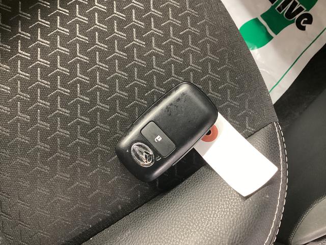 ロッキープレミアム衝突被害軽減ブレーキ　横滑り防止装置　オートハイビーム　アイドリングストップ　ステアリングスイッチ　オートライト　キーフリー　オートエアコン　ナビ　ドラレコ　パノラマカメラ　ＥＴＣ　マット　バイザー（岐阜県）の中古車