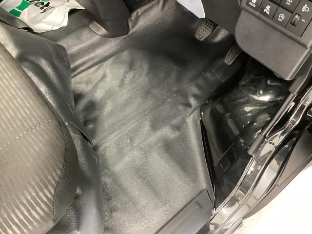 ハイゼットカーゴＤＸ衝突被害軽減ブレーキ　横滑り防止装置　４ＷＤ　ＣＶＴ　エアコン　パワステ　ラジオ　オートハイビーム　アイドリングストップ　オートライト（岐阜県）の中古車