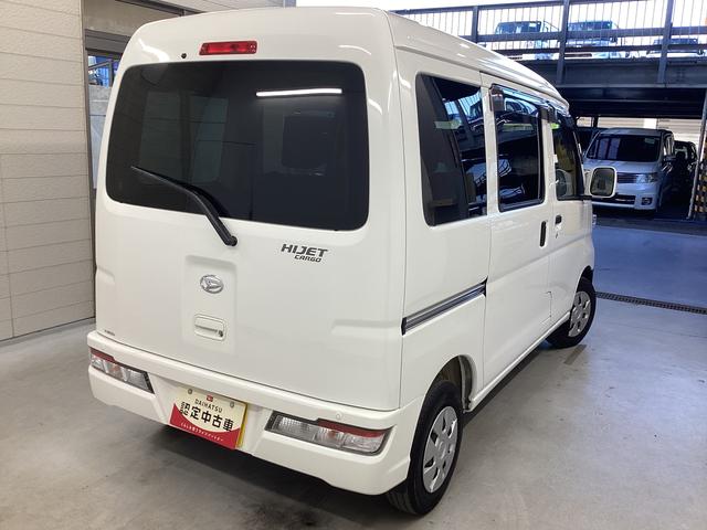 ハイゼットカーゴクルーズＳＡIII衝突被害軽減ブレーキ　横滑り防止装置　４ＷＤ　ＭＴ　エアコン　パワステ　ＣＤチューナー　オートハイビーム　アイドリングストップ　オートライト　キーレス　マット　バイザー（岐阜県）の中古車