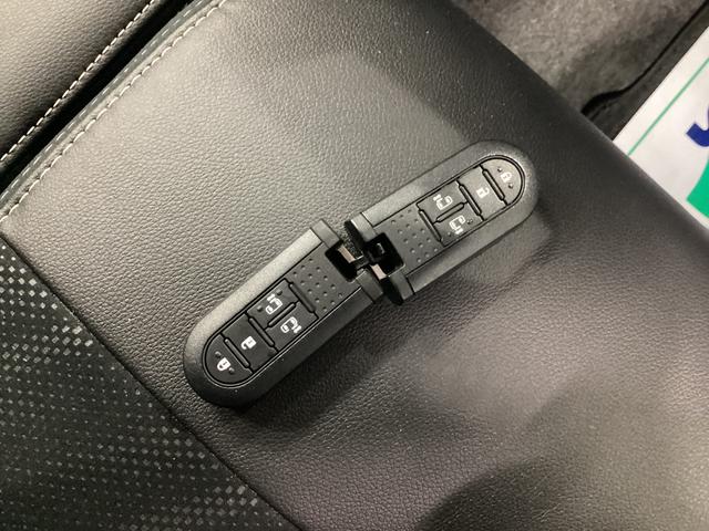 タントカスタムＲＳ　トップエディションリミテッドＳＡIII衝突被害軽減ブレーキ　横滑り防止装置　４ＷＤ　オートハイビーム　アイドリングストップ　ステアリングスイッチ　オートライト　キーフリー　エアコン　ナビ　ドラレコ　パノラマカメラ　ＥＴＣ　マット　バイザー（岐阜県）の中古車