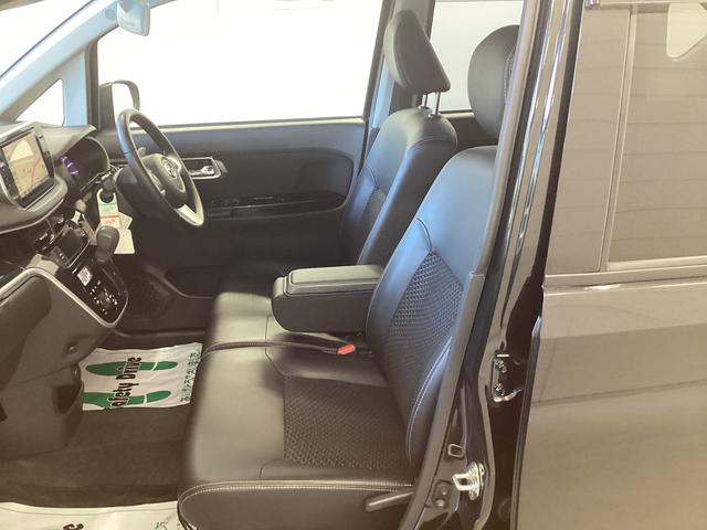 ムーヴカスタム　ＲＳ　ハイパーリミテッドＳＡIII衝突被害軽減ブレーキ　横滑り防止装置　オートハイビーム　アイドリングストップ　ステアリングスイッチ　オートライト　キーフリー　オートエアコン　ナビ　ドラレコ　パノラマカメラ　ＥＴＣ　マット　バイザー（岐阜県）の中古車