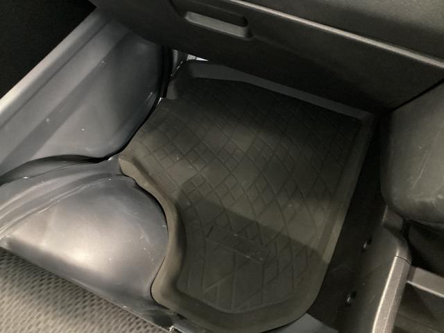 ハイゼットトラックスタンダードSAIIIt衝突被害軽減ブレーキ 横滑り防止装置 4WD MT エアコン パワステ ラジオ LEDオートライト マット バイザー(岐阜県)の中古車