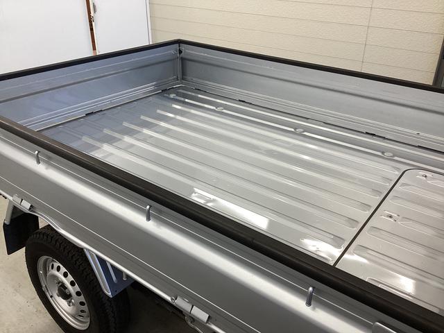 ハイゼットトラックスタンダードSAIIIt衝突被害軽減ブレーキ 横滑り防止装置 4WD MT エアコン パワステ ラジオ LEDオートライト マット バイザー(岐阜県)の中古車