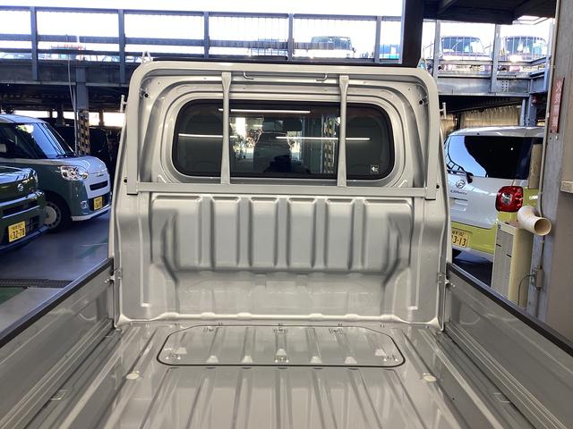 ハイゼットトラックスタンダードSAIIIt衝突被害軽減ブレーキ 横滑り防止装置 4WD MT エアコン パワステ ラジオ LEDオートライト マット バイザー(岐阜県)の中古車