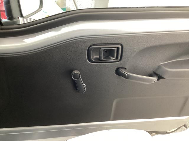 ハイゼットトラックスタンダード衝突被害軽減ブレーキ　横滑り防止装置　４ＷＤ　ＣＶＴ　エアコン　パワステ　ラジオ　オートハイビーム　アイドリングストップ　オートライト　マット　バイザー（岐阜県）の中古車