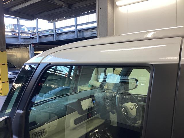 ムーヴキャンバスストライプスＧ衝突被害軽減ブレーキ　横滑り防止装置　オートハイビーム　アイドリングストップ　ステアリングスイッチ　オートライト　キーフリーシステム　オートエアコン　ナビ　ドラレコ　パノラマカメラ　ＥＴＣ　マット（岐阜県）の中古車