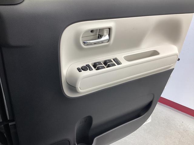 ムーヴキャンバスストライプスＧ衝突被害軽減ブレーキ　横滑り防止装置　オートハイビーム　アイドリングストップ　ステアリングスイッチ　オートライト　キーフリーシステム　オートエアコン　ナビ　ドラレコ　パノラマカメラ　ＥＴＣ　マット（岐阜県）の中古車