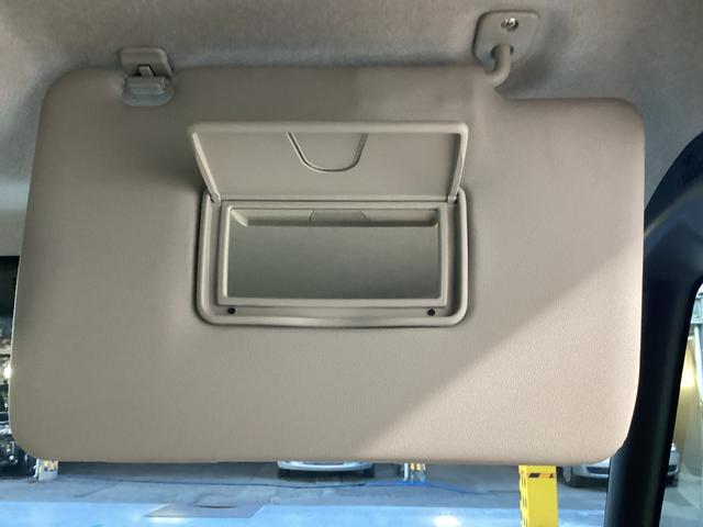 ムーヴキャンバスストライプスＧ衝突被害軽減ブレーキ　横滑り防止装置　オートハイビーム　アイドリングストップ　ステアリングスイッチ　オートライト　キーフリーシステム　オートエアコン　ナビ　ドラレコ　パノラマカメラ　ＥＴＣ　マット（岐阜県）の中古車