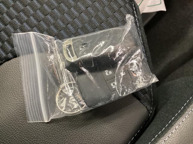 タントカスタムX衝突被害軽減ブレーキ 横滑り防止装置 オートハイビーム アイドリングストップ ステアリングスイッチ オートライト キーフリーシステム オートエアコン パノラマカメラ(岐阜県)の中古車