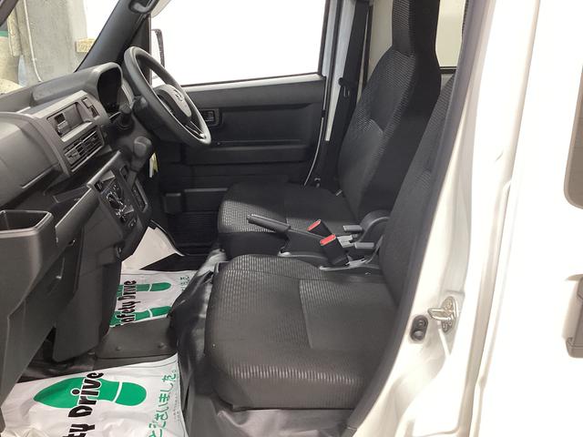 ハイゼットカーゴＤＸ衝突被害軽減ブレーキ　横滑り防止装置　４ＷＤ　ＣＶＴ　エアコン　パワステ　ラジオ　オートハイビーム　アイドリングストップ　オートライト　マット　バイザー（岐阜県）の中古車