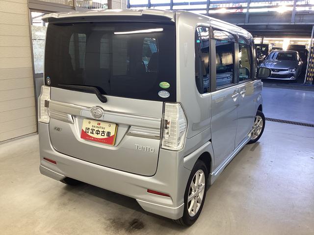 タントカスタムＸ　トップエディションＳＡ衝突被害軽減ブレーキ　横滑り防止装置　アイドリングストップ　ステアリングスイッチ　オートライト　キーフリーシステム　オートエアコン　ナビ　バックカメラ　マット　バイザー（岐阜県）の中古車
